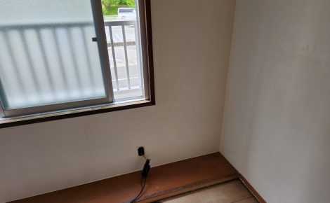 愛知県名古屋市天白区　集合住宅　居室内　除カビ処理及び除菌施工