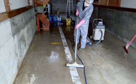 愛知県名古屋市中村区　倉庫内除外カビ除菌処理施工