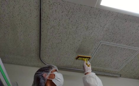 岐阜県岐阜市　医療施設内　除カビ除菌処理作業
