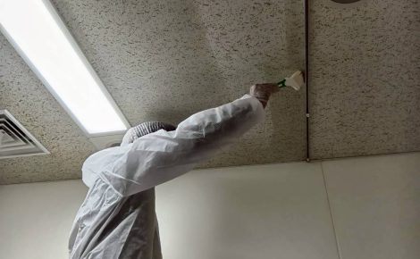 岐阜県岐阜市　医療施設内　除カビ除菌処理作業
